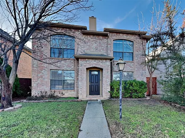 1310 Creekview Drive, Lewisville, TX 75067