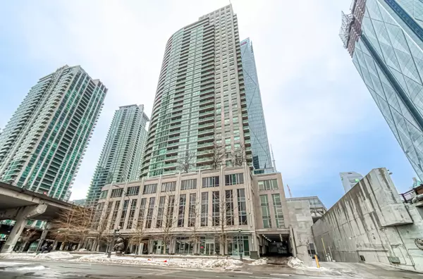 Toronto C01, ON M5E 1Z8,18 Yonge ST #3109