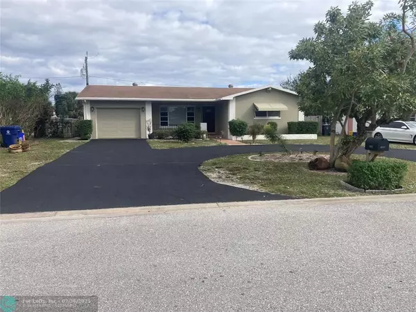 4262 Foss Rd,  Lake Worth,  FL 33461