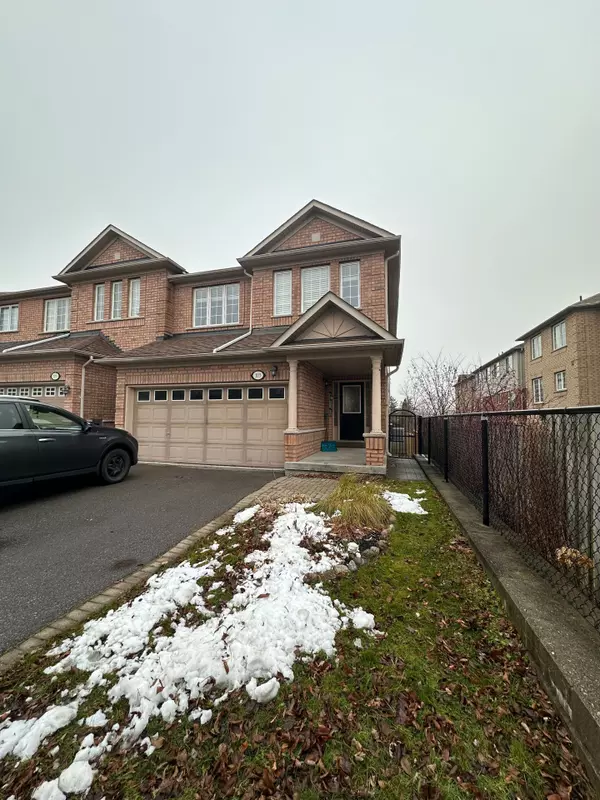 103 Millcliff CIR, Aurora, ON L4G 7P1