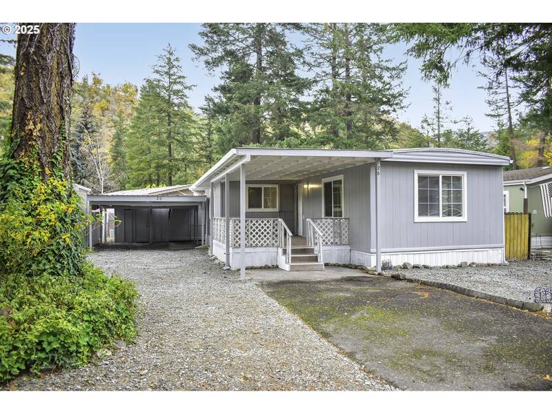 537 Thompson Creek RD #26, Applegate, OR 97530