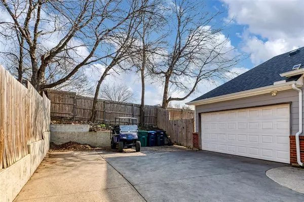 Fort Worth, TX 76179,7637 Quail Ridge Street