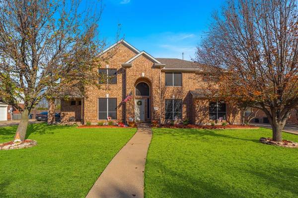 209 Old Gate Lane, Sunnyvale, TX 75182