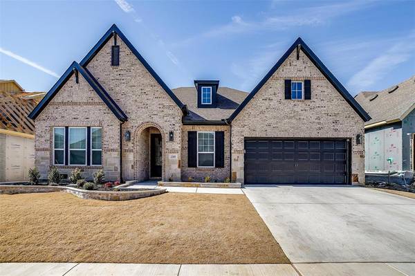 208 Pioneer Trail, Northlake, TX 76247