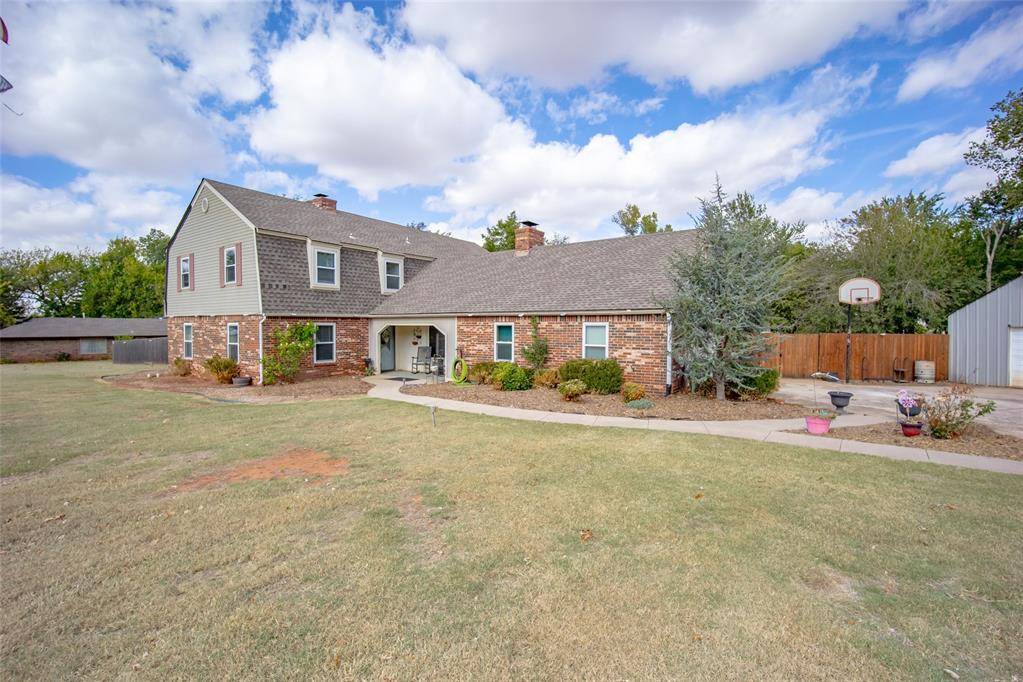 1907 W Cedar Ridge Drive, Mustang, OK 73064