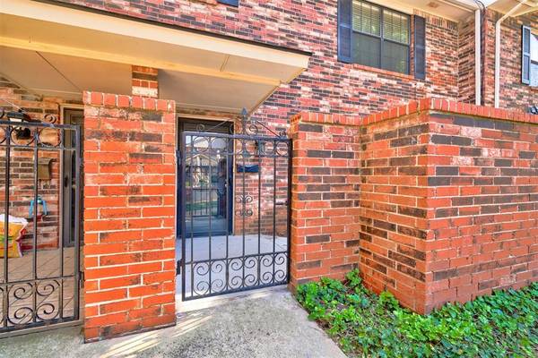 6325 N Villa Avenue #141, Oklahoma City, OK 73112