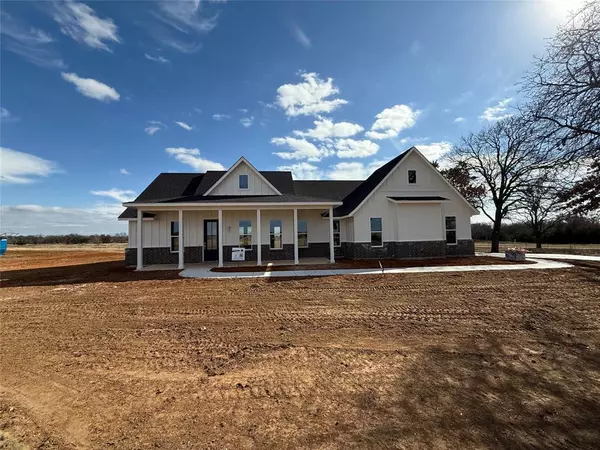 3009 Neri Road, Granbury, TX 76048