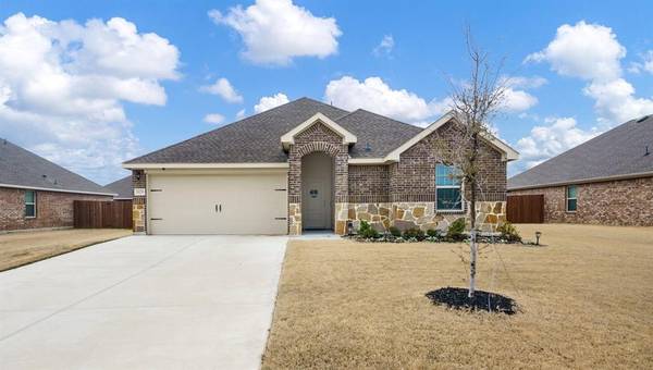 1620 Knoll Crest Drive, Kaufman, TX 75142