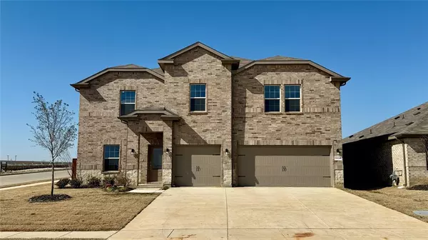 1934 COOKES Lane, Cleburne, TX 76033