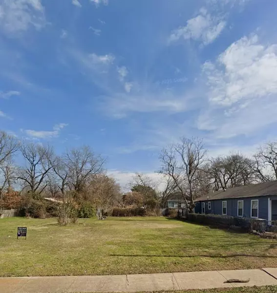 3230 Topeka Avenue, Dallas, TX 75212