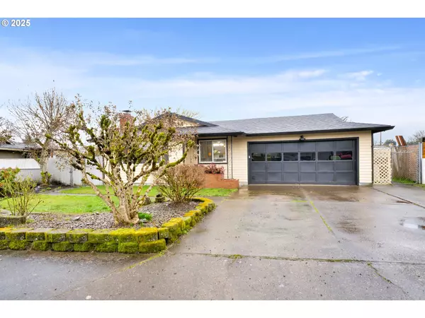 Mc Minnville, OR 97128,640 NE FULLER CT