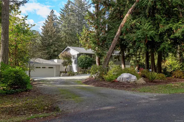 North Saanich, BC V8L 5M4,11024 Baxendale Rd