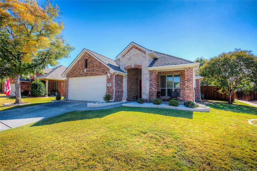 2472 Deerwood Drive, Little Elm, TX 75068