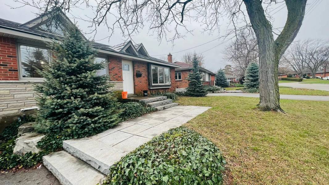 1288 DE QUINCY CRES, Burlington, ON L7P 1E4