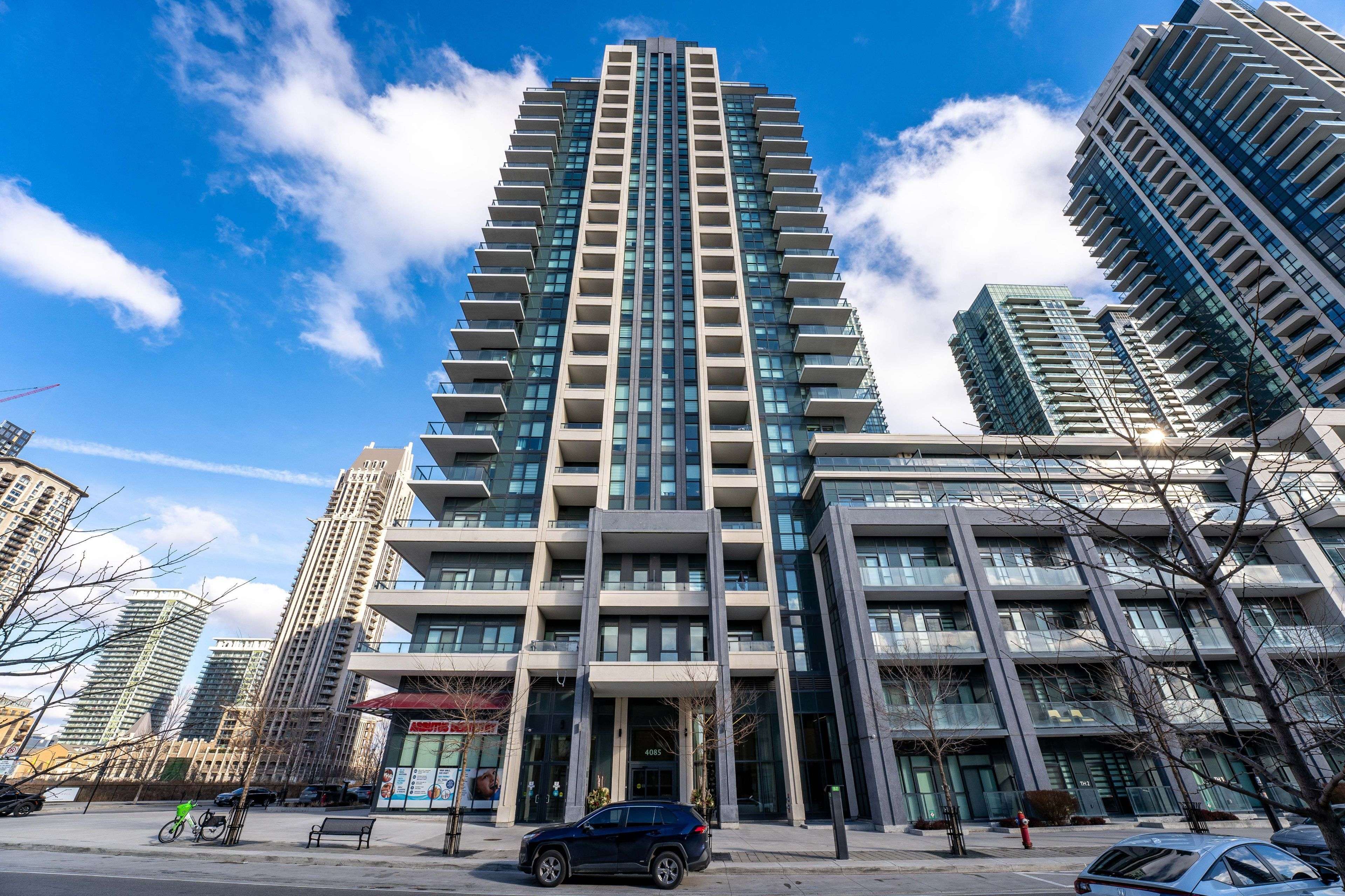 Mississauga, ON L5B 0K8,4085 Parkside Village DR #1001