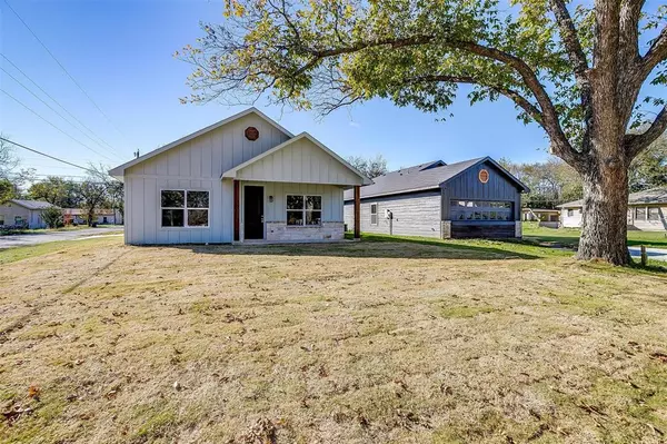 Cleburne, TX 76031,301 Chase Avenue