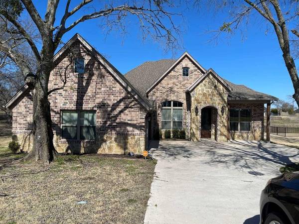 8160 Money Lane, Fort Worth, TX 76126