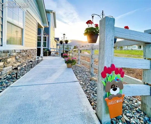 Monument, CO 80132,16477 Hay Barn HTS