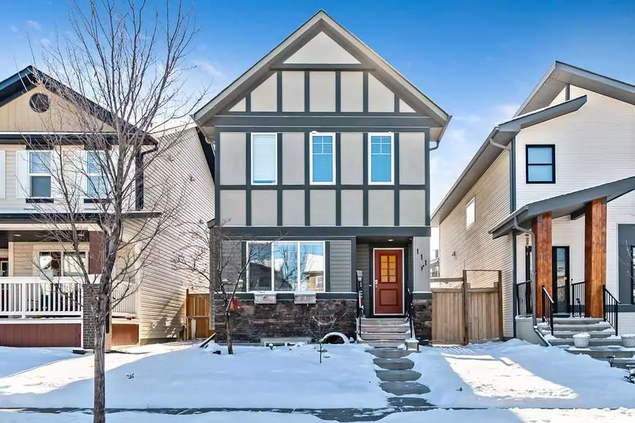 111 Copperstone DR Southeast, Calgary, AB T2Z 5B4