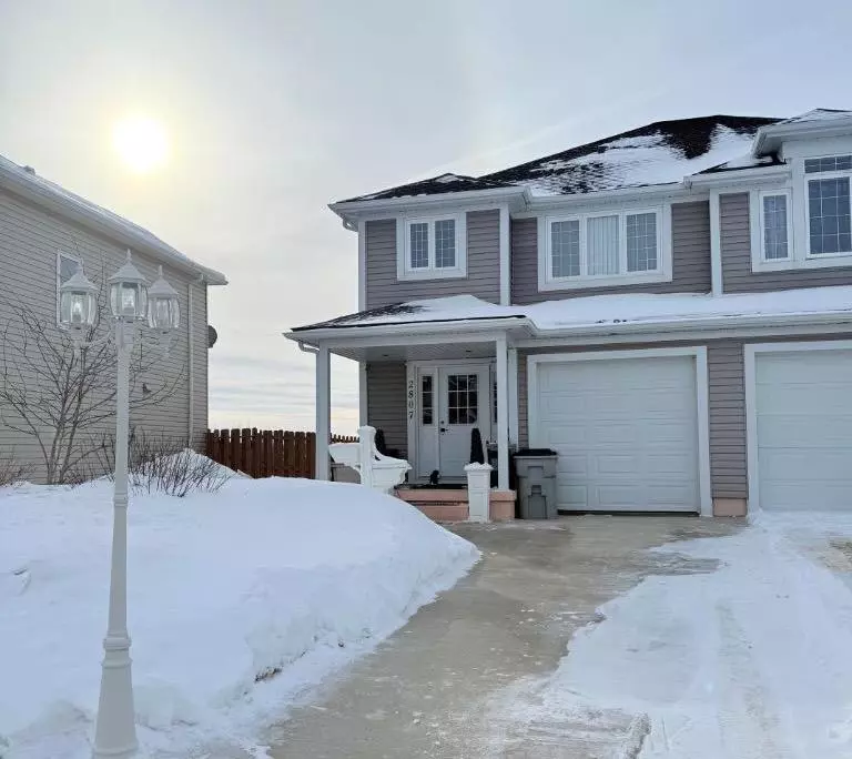 Wainwright, AB T9W 0A7,2807 8A AVE