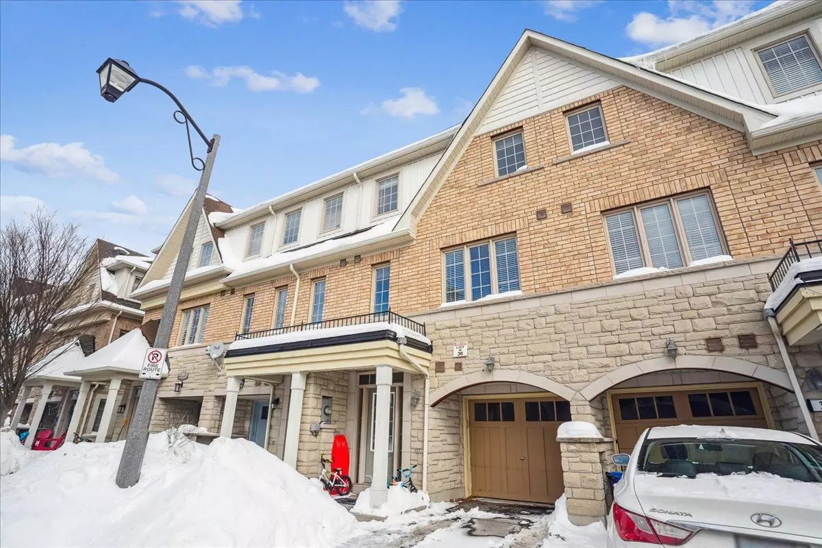 Oakville, ON L6M 0R9,2171 Fiddlers WAY #36