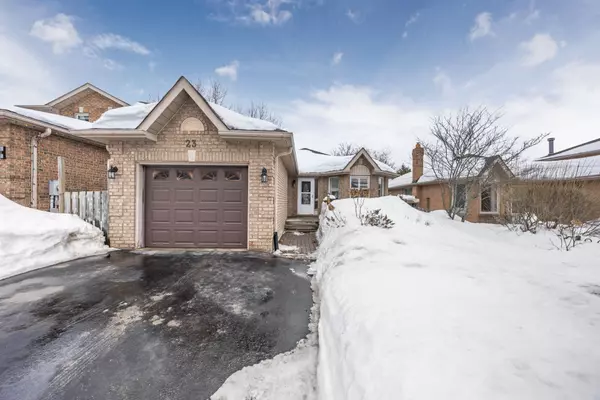 23 Grasett CRES, Barrie, ON L4N 6Z8