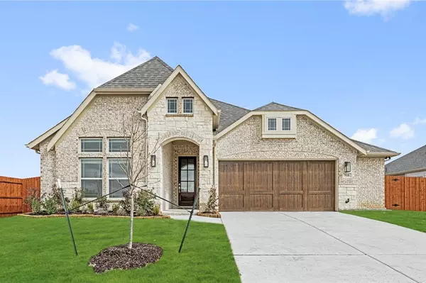 918 S Bluebird Lane, Midlothian, TX 76065