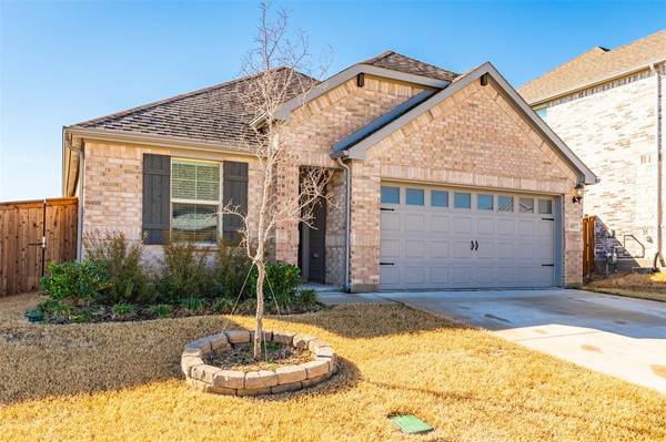 10517 Trail Ridge Drive, Fort Worth, TX 76126