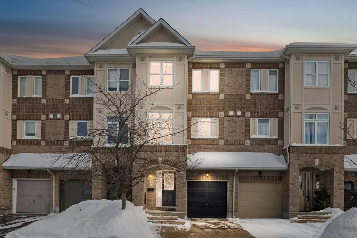 Westboro - Hampton Park, ON K1Z 1C3,29 Briarway Private N/A