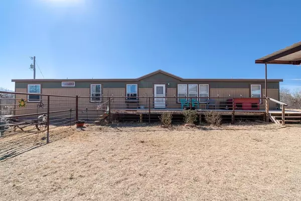 10135 CR 379, Hawley, TX 79525