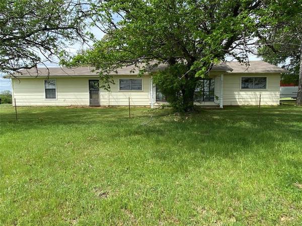 270 Private Road 3517, Paradise, TX 76020