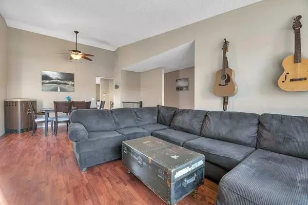 Airdrie, AB T4A 1Y6,168 Marquis PL SE