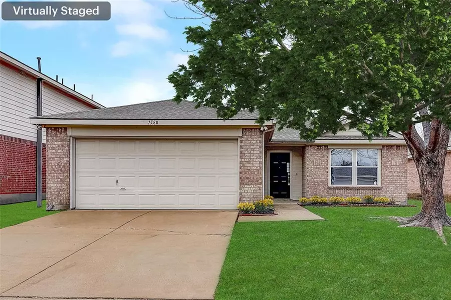 1580 Chivalry Lane, Little Elm, TX 75068