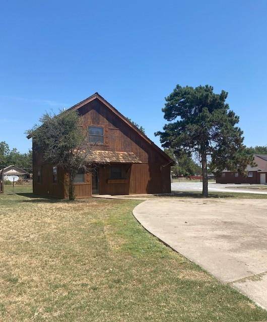 624 Randlett Avenue, Mountain View, OK 73062