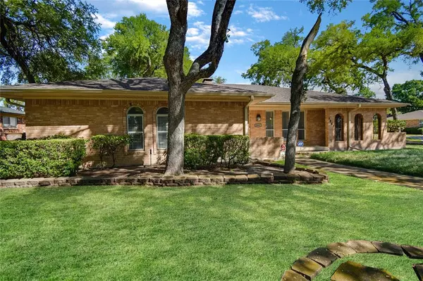 Dallas, TX 75227,5861 Marview Lane