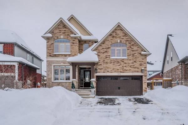 213 Tremaine CRES, Kitchener, ON N2A 4L9