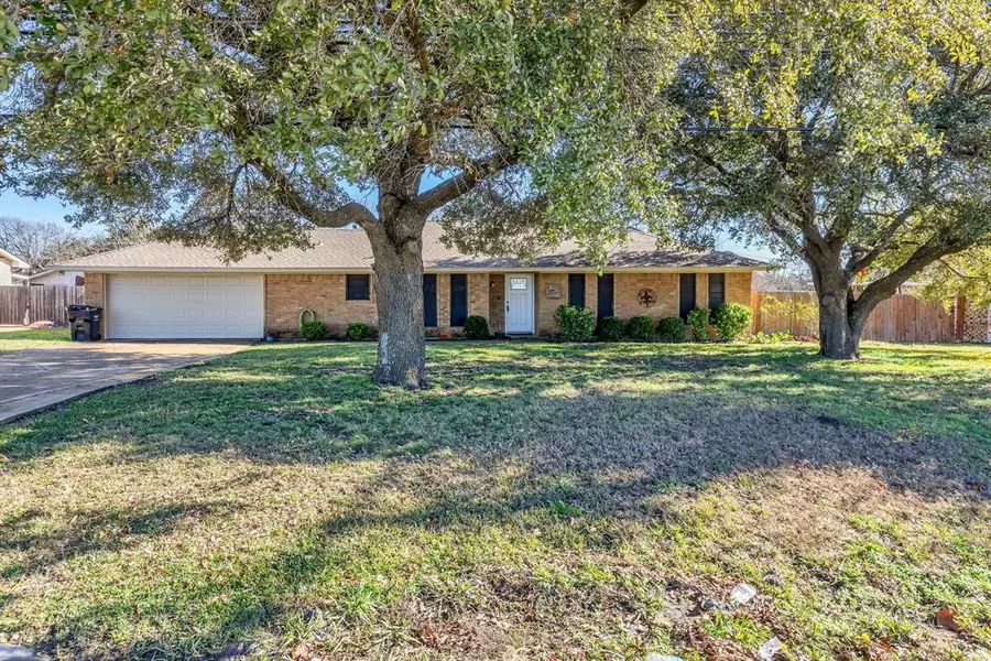 811 S 4th Street, Crandall, TX 75114