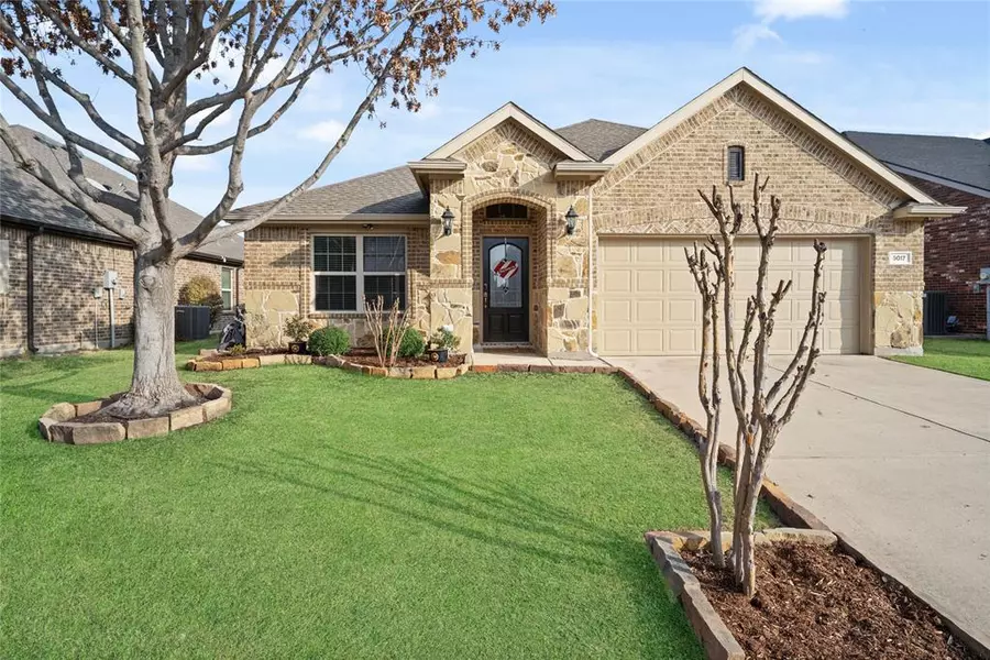 5017 Bluewater Drive, Frisco, TX 75036