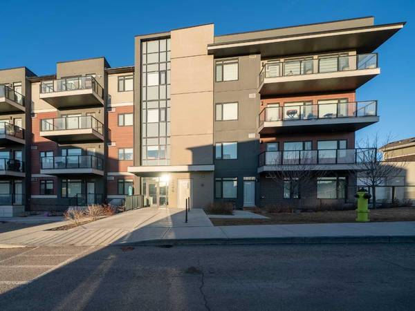 214 Sherwood SQ NW #112, Calgary, AB T3R 1T6