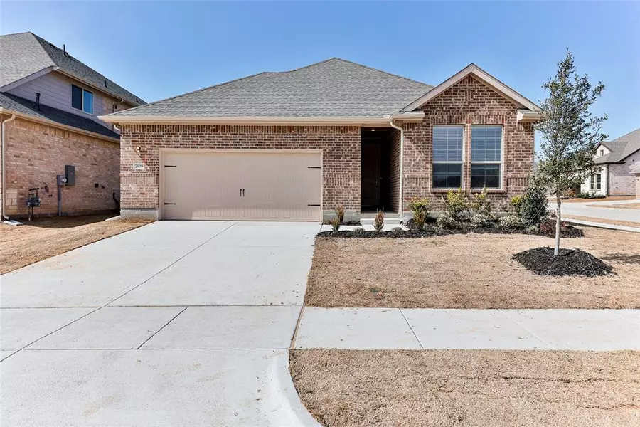 7109 Rowan Lane, Watauga, TX 76148