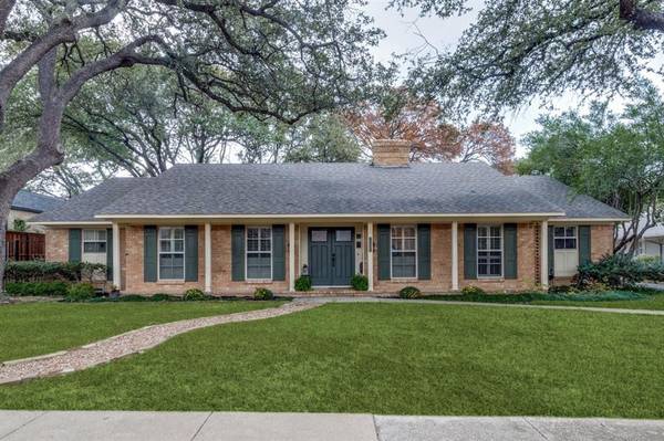 7131 Lakehurst Avenue, Dallas, TX 75230