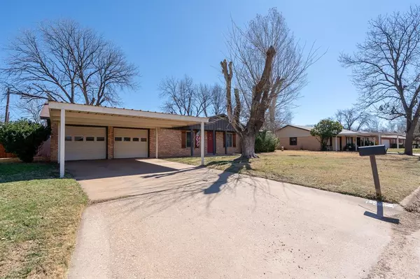 2017 Delwood Drive, Abilene, TX 79603