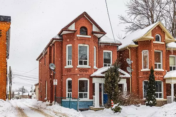 387 King William ST, Hamilton, ON L8L 1P6