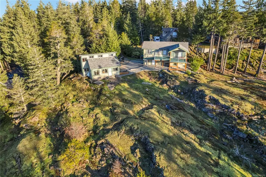 620 Helanton Rd #5, Quadra Island, BC V0P 1N0