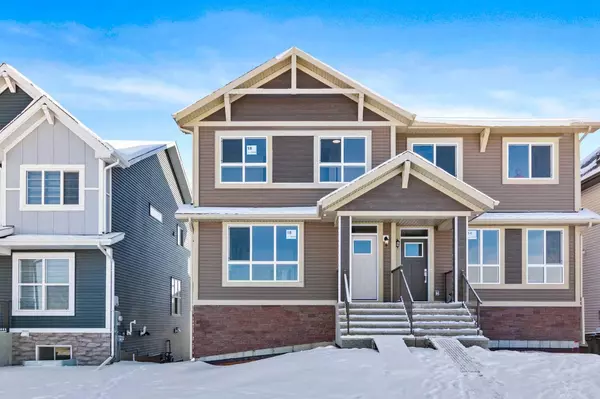 18 Edith GN NW, Calgary, AB T3R 2B6