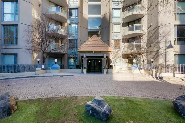 Calgary, AB T2P 0G9,804 3 AVE Southwest #605