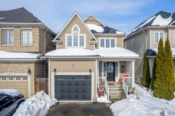 6 Tabb AVE, Clarington, ON L1E 0B2