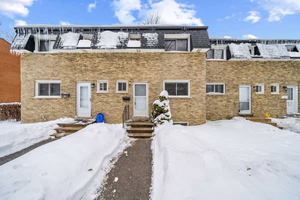 1420 Garth ST #15, Hamilton, ON L9B 1R6