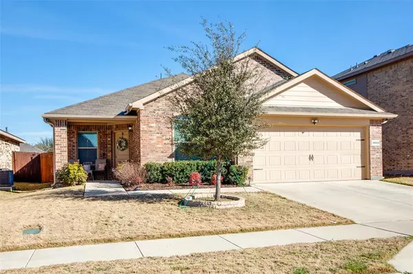 4824 Feltleaf Avenue, Fort Worth, TX 76036