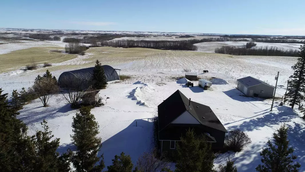 423025 Range Road 231, Rural Ponoka County, AB T4J 1R1